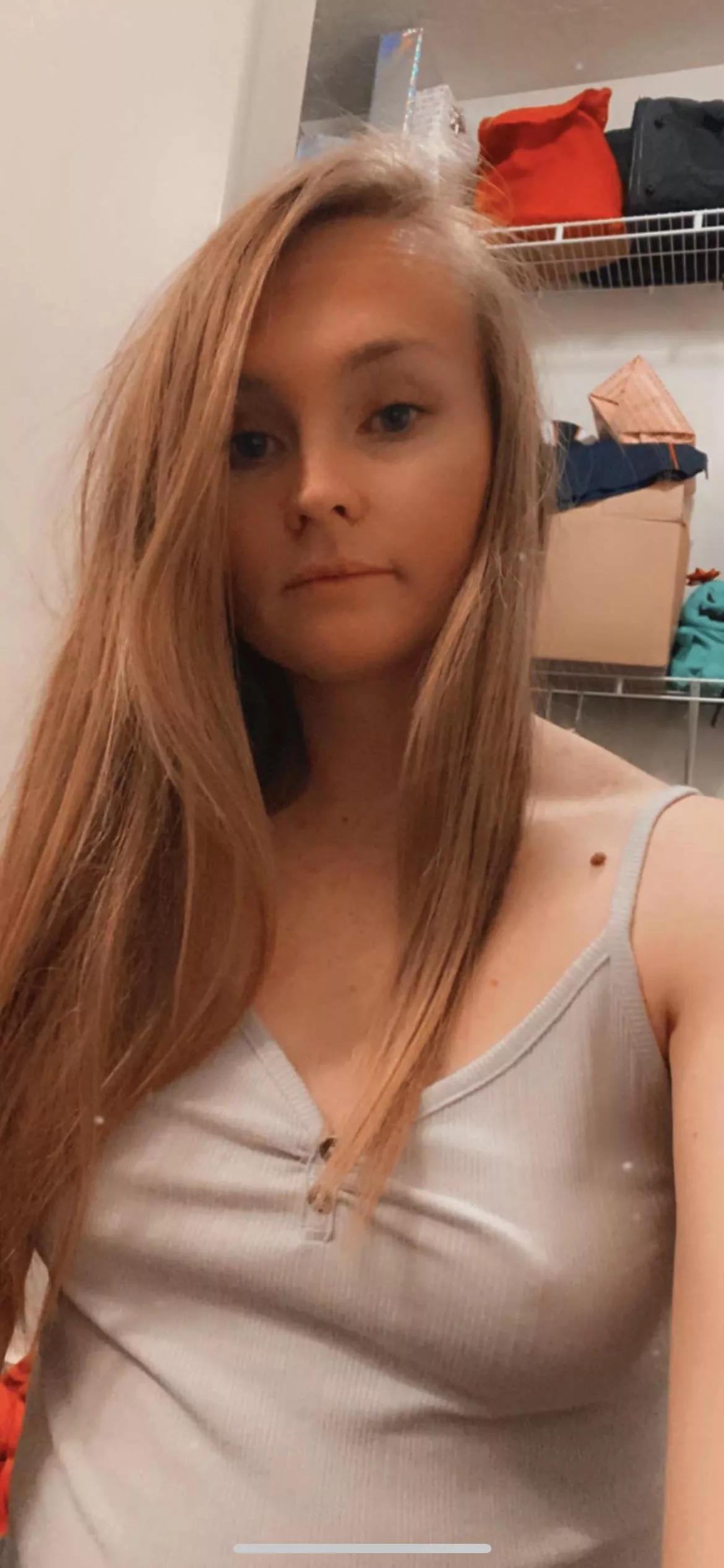 Do I look innocent enough to take home 🥹 wait til you see the throat in action 😏