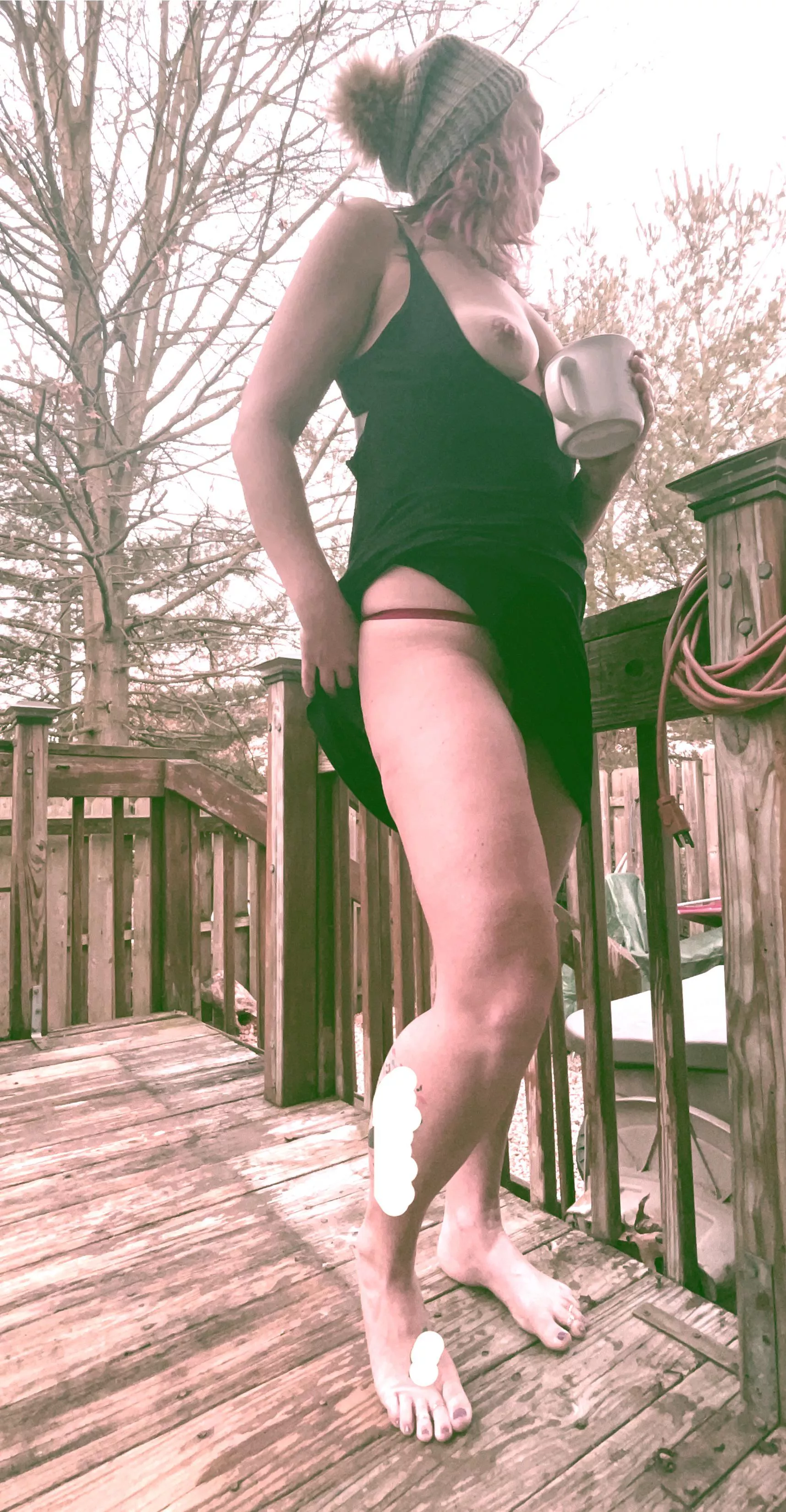 Enjoying a little (F)resh cool air, Happy Sunday Coffee Crew!