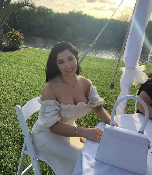 Everyone be staring at my wife’s tits at the party