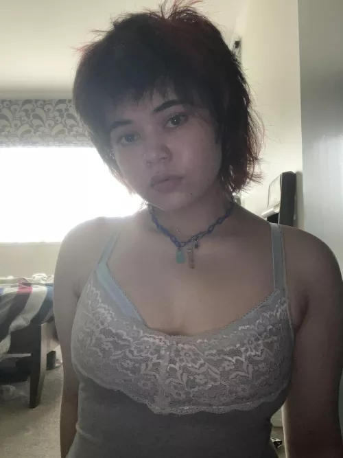 fucking kms hmu if u think I’m hot enough to buy food for