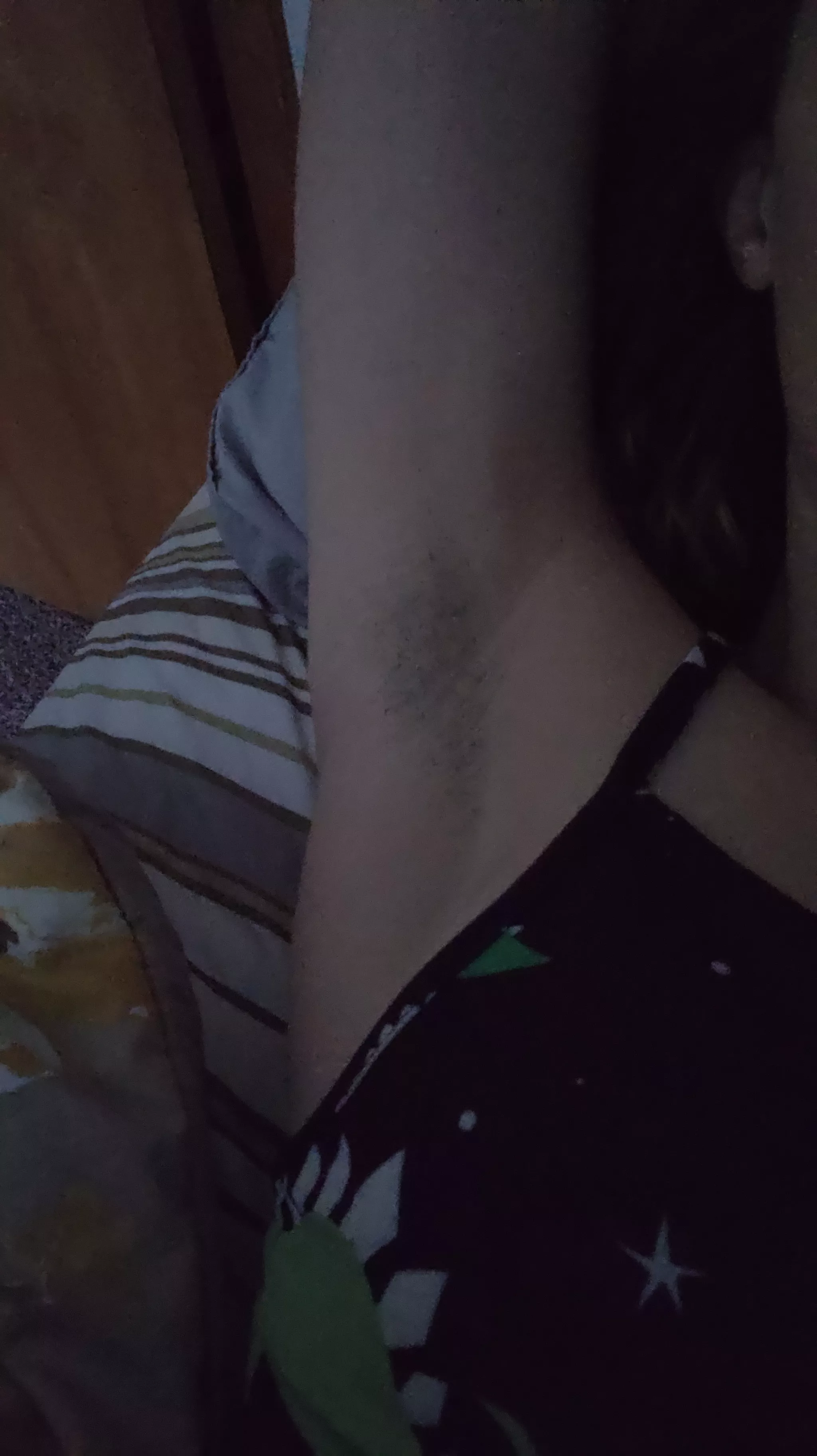 Good morning from my sweaty armpits