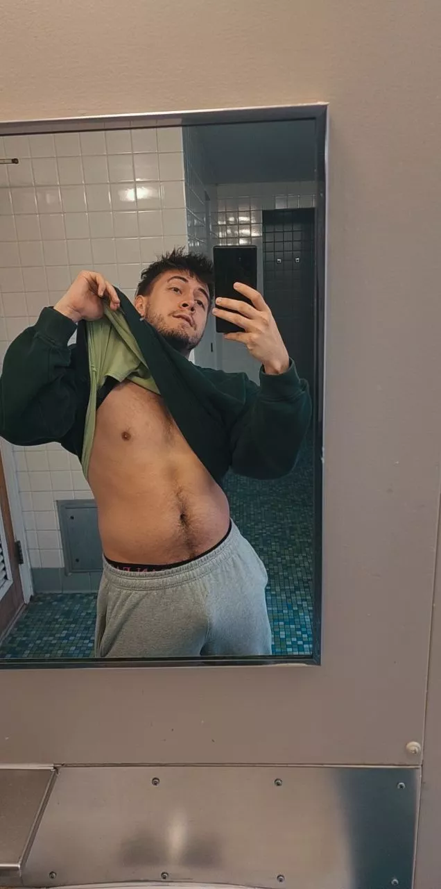 gray sweats are so comfy