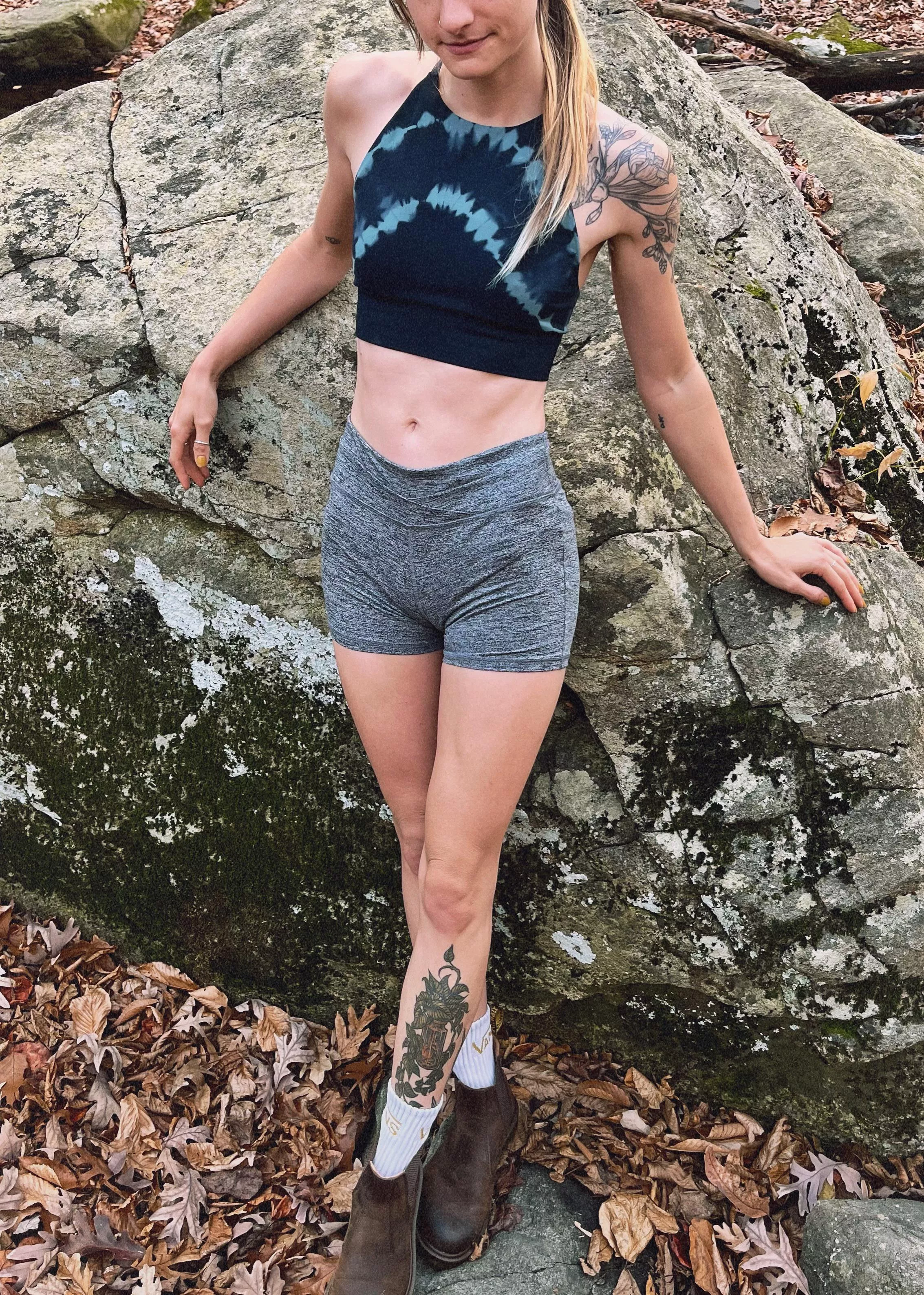 If I wore this sports bra more often, maybe my stomach wouldn’t be so pale