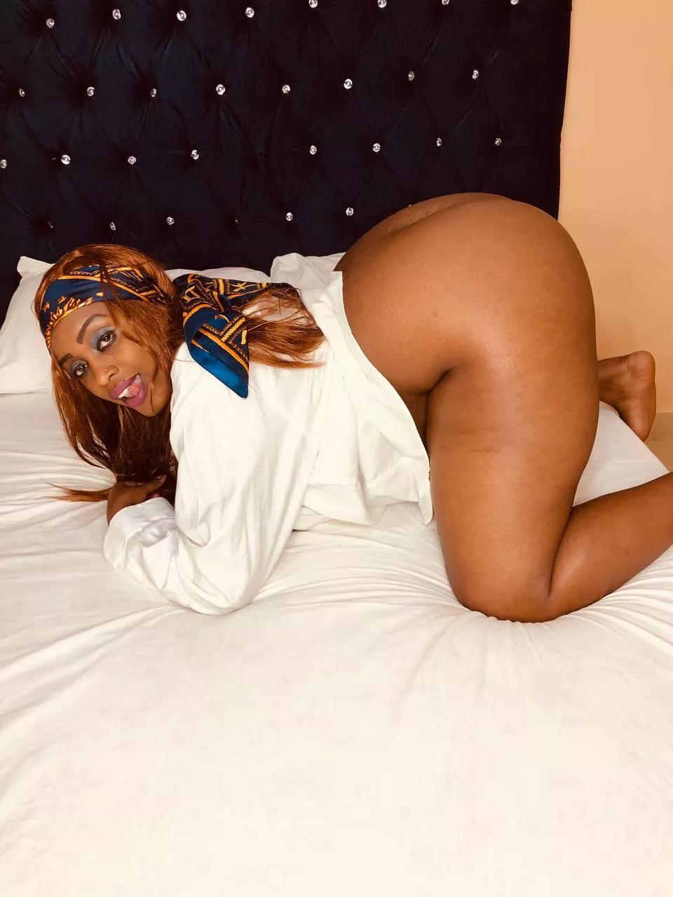 I’ll pay for dinner if you promise to fuck me after