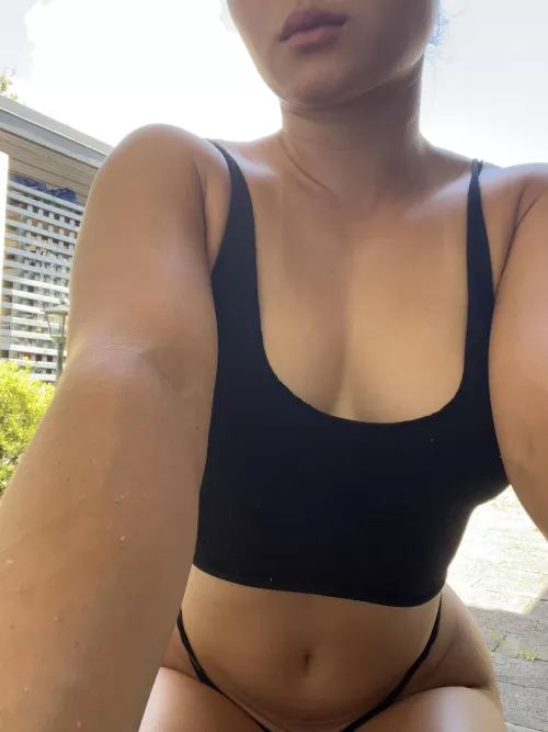 I’m in love with crop tops!!