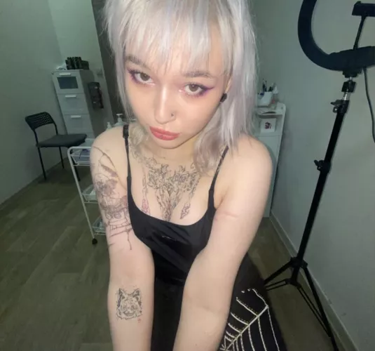 I’m sick but I took a picture :3