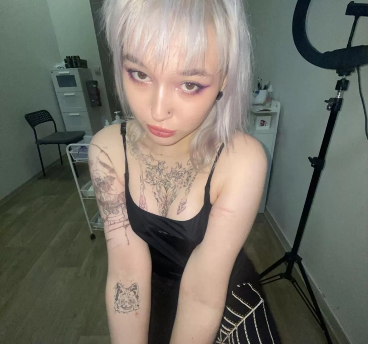 I’m sick but I took a picture :3