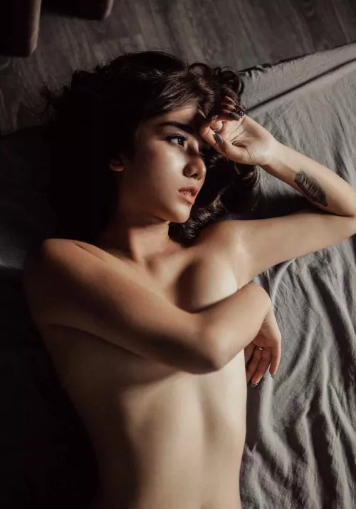 It’s so nice to be naked again!