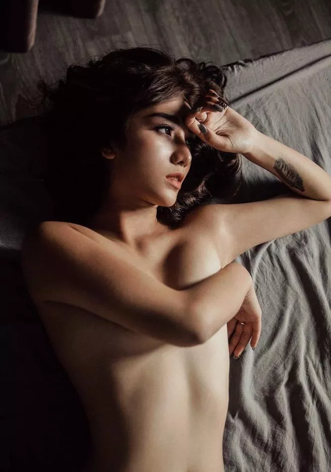 It’s so nice to be naked again!