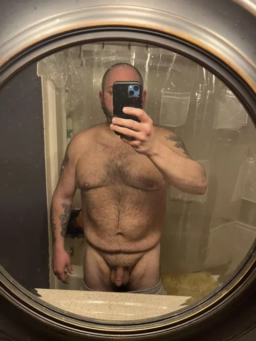 Just a little tipsy and feeling sexy..wish I had a dude that looked like me right now!!