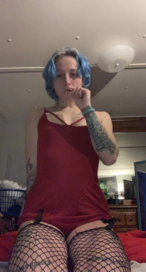 let’s smoke 😈👀