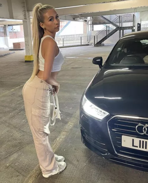 Libby knows what she wants… 😈