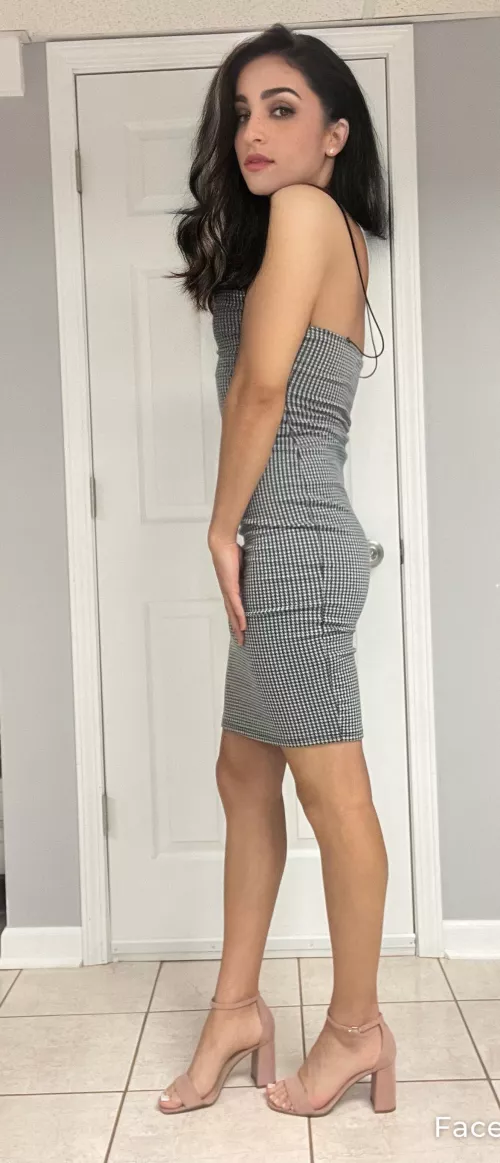 Lots of attention on my feet at last nights party