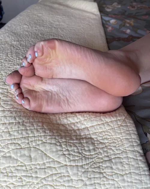 My perfect wrinkled soles for your viewing pleasure 🥰