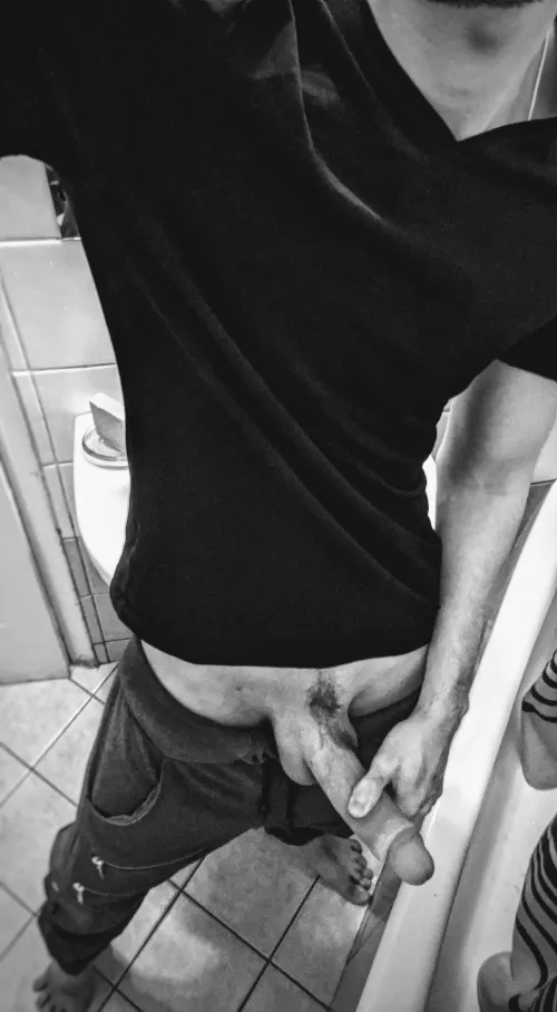 Open up. I'd like to make a deposit.