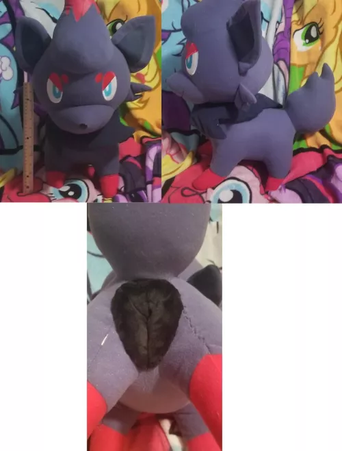 Recently commissioned NSFW fuckable large feral female Pokemon Zorua with useable canine pussy/cookie [f] (Furrysale)