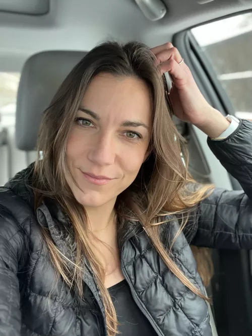 Should I flash my tits in the car?