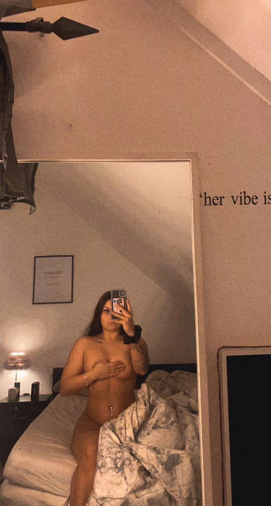 Should i post it hands free? 😘