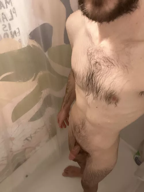 Showering with a friend is good for the planet