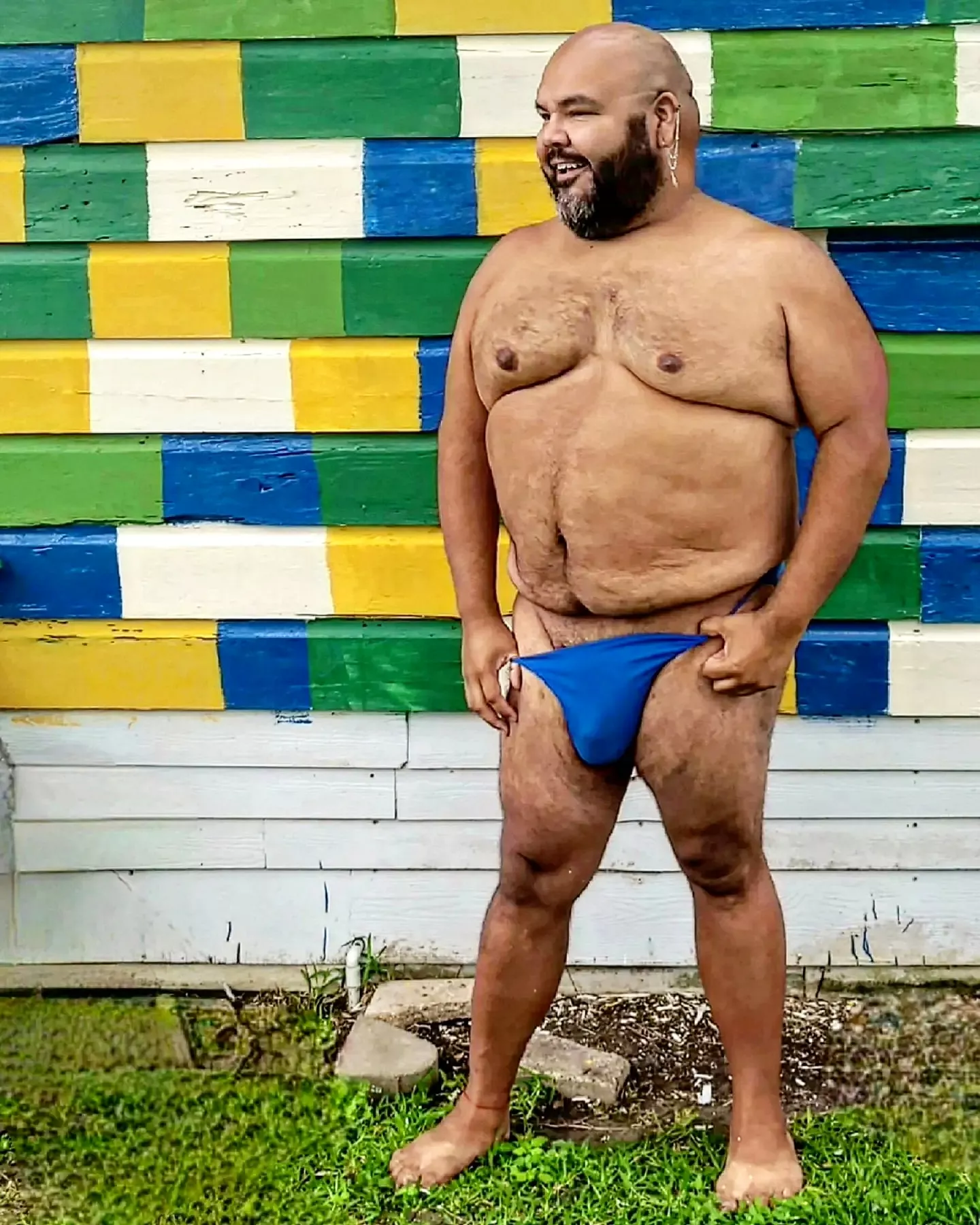 Sometimes a classic pair of Hanes can be the best choice. 42. Tx.