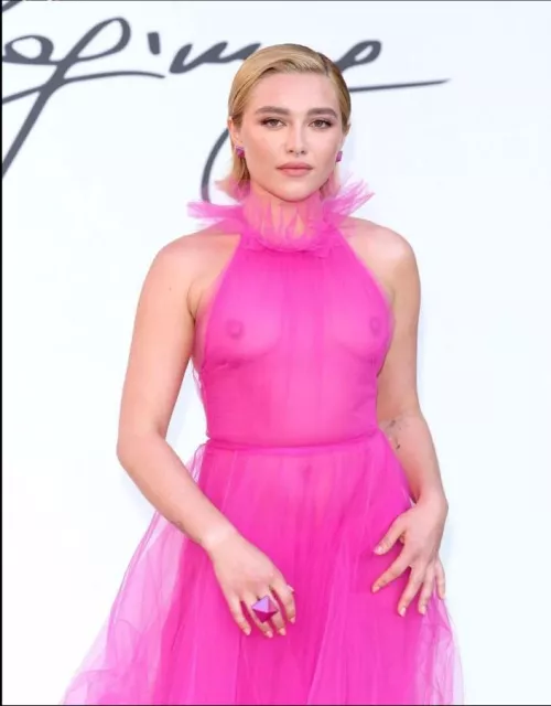 surprised I couldn't find this on this sub. Florence Pugh.