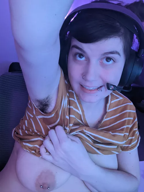 Sweat stains and all 🫣