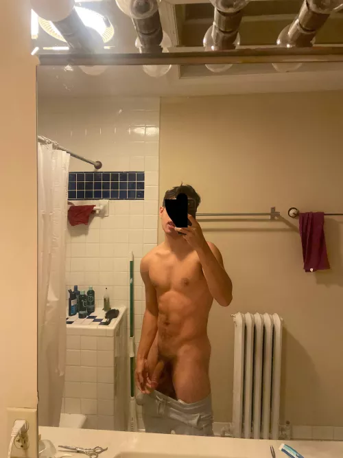 waking up without head is getting reallyyyyy annoying but I’ll manage ;)