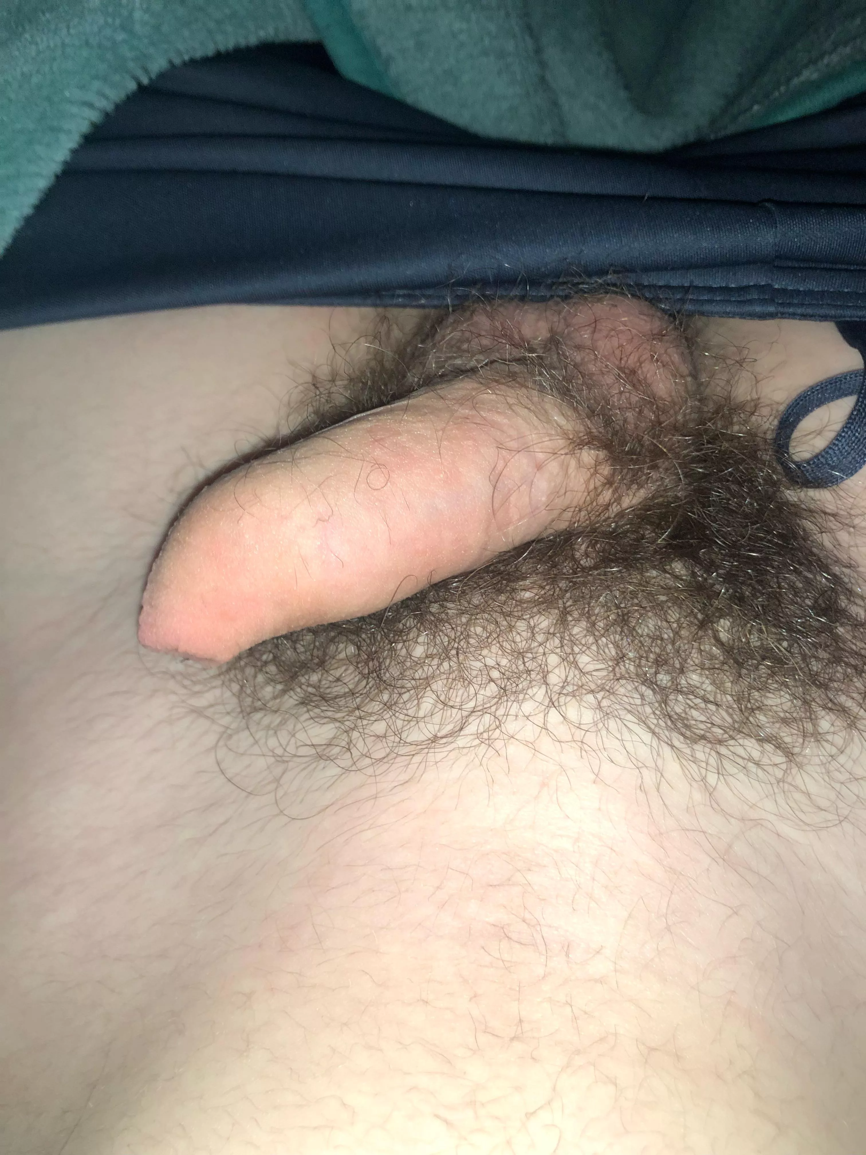 who wants to help me get hard??