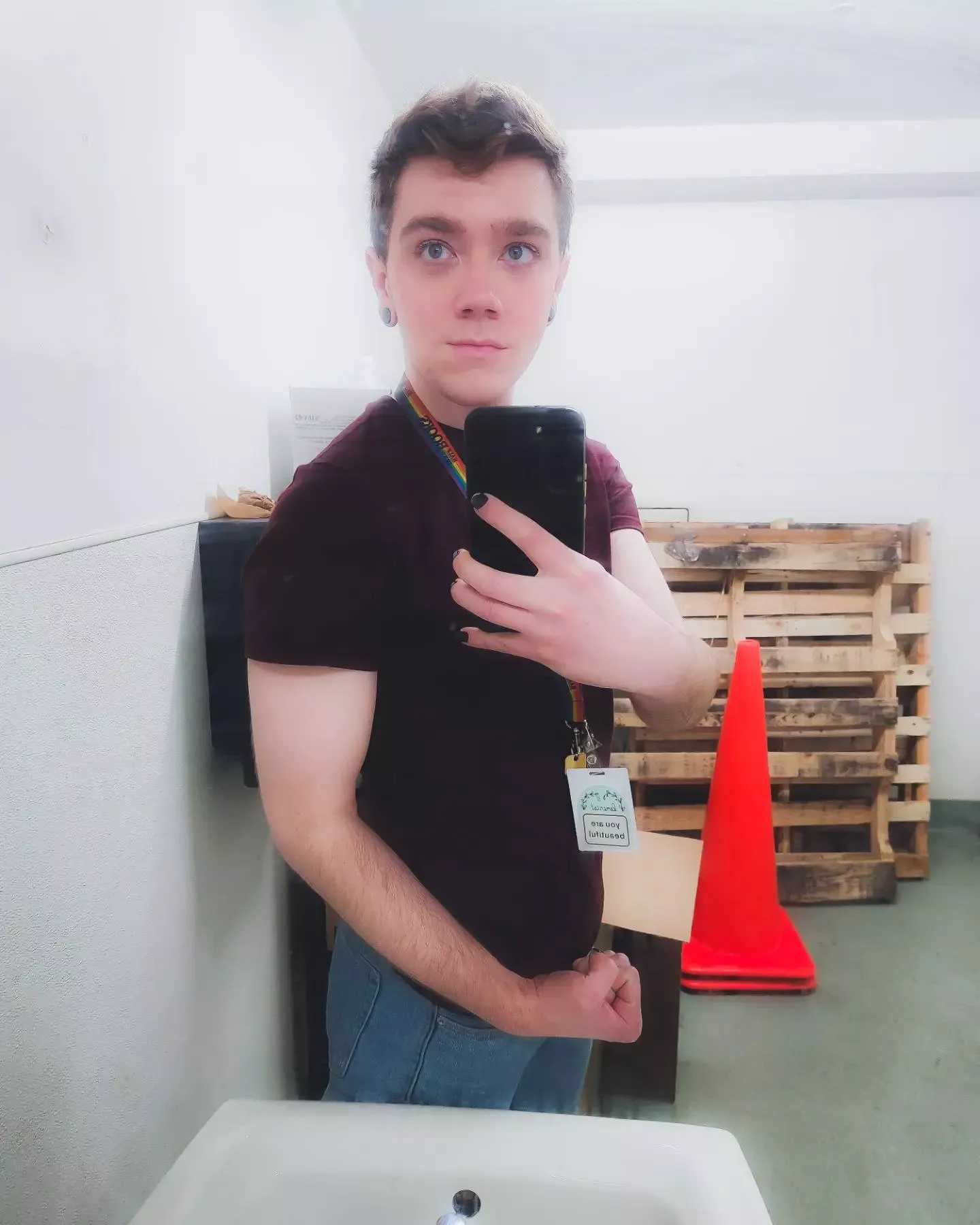 would very much rather be at home beating act 5 on nightmare mode in diablo 2 rn lmao have a good day guys!! 🥰