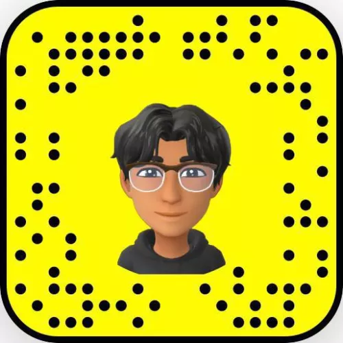 18 chubby into older daddies with small penises sn- reddit_hii add me for my real age