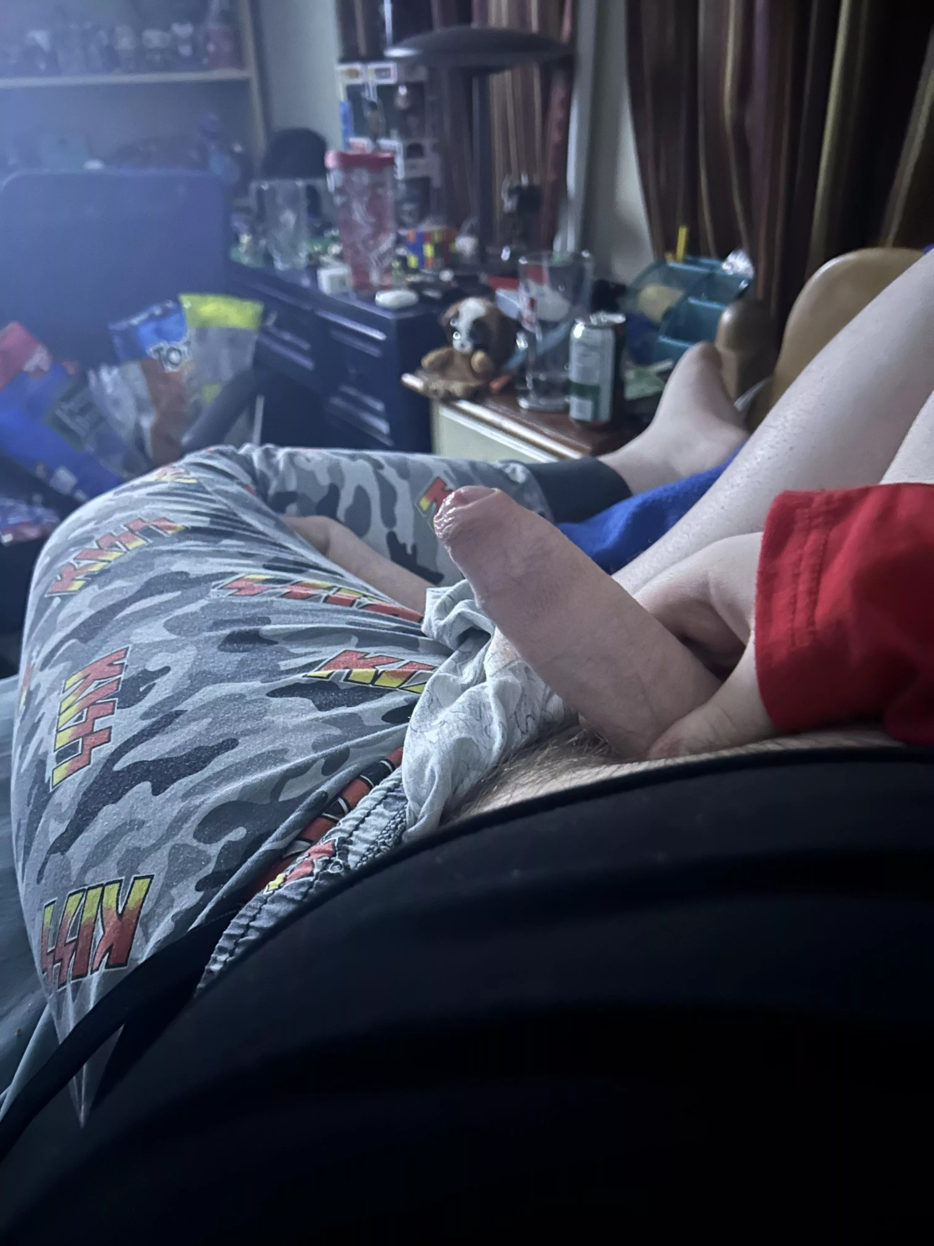 18 does anyone wanna be my big bro or daddy doesn’t have to be sexual hairy chubby snap thomasmactruck