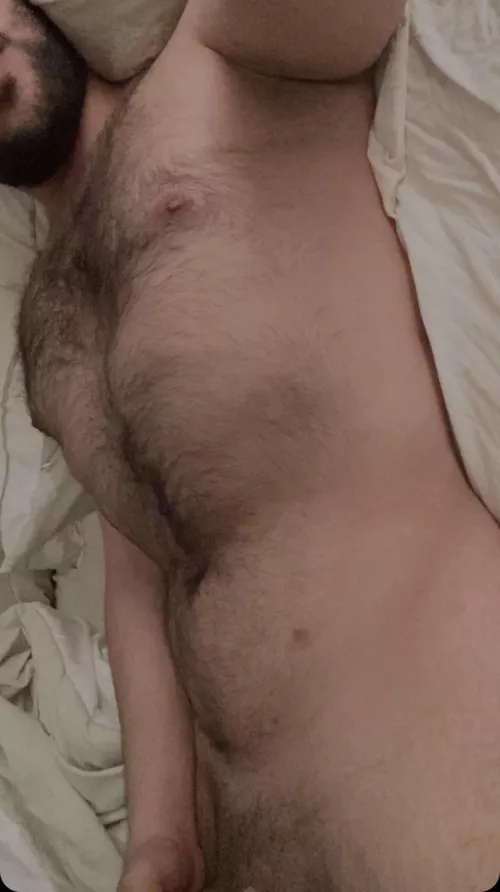 25 arabic daddy looking for unhairy smooth boy add me SC: ffssaa11