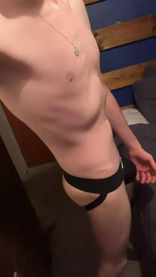 25 fit hung looking for hung tops hmu gaymp700