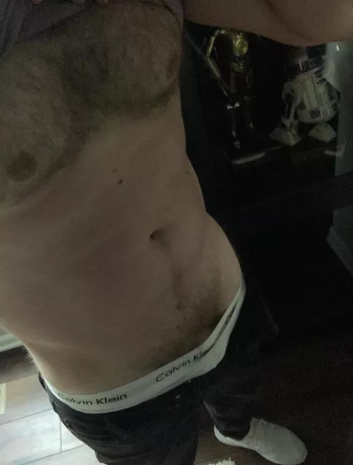 (32) Are dad bods welcome here?