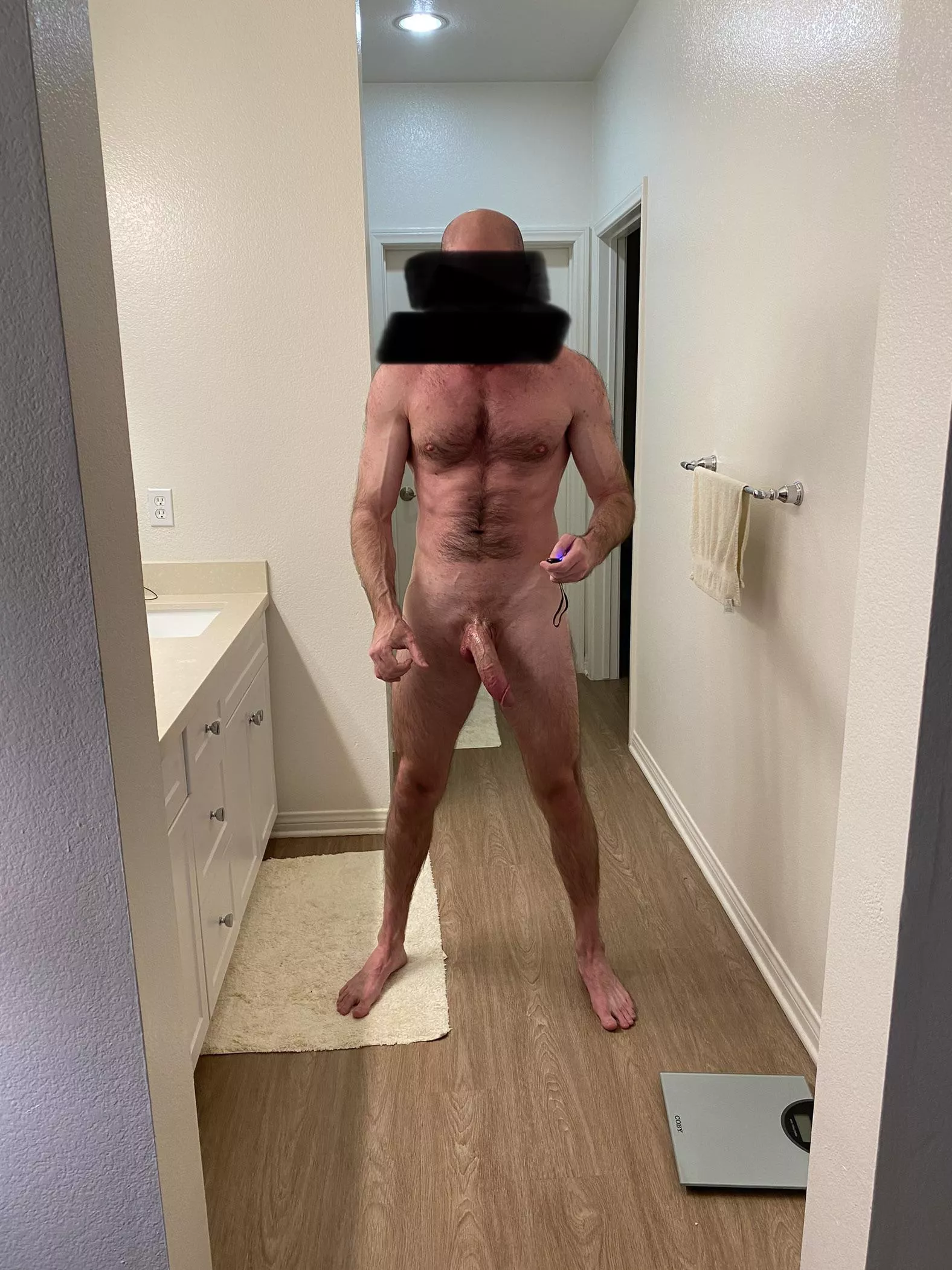 [40] Chicago this Dilf can keep you warm from the cold [oc]