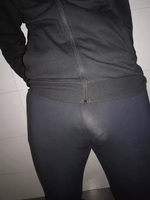 Anyone else going out in leggings?