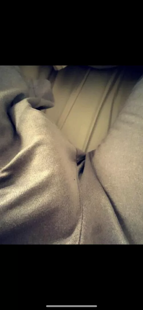 Being 7” soft I never wear boxers in public😈 the looks while getting a pedicure are my favorite👀🍆