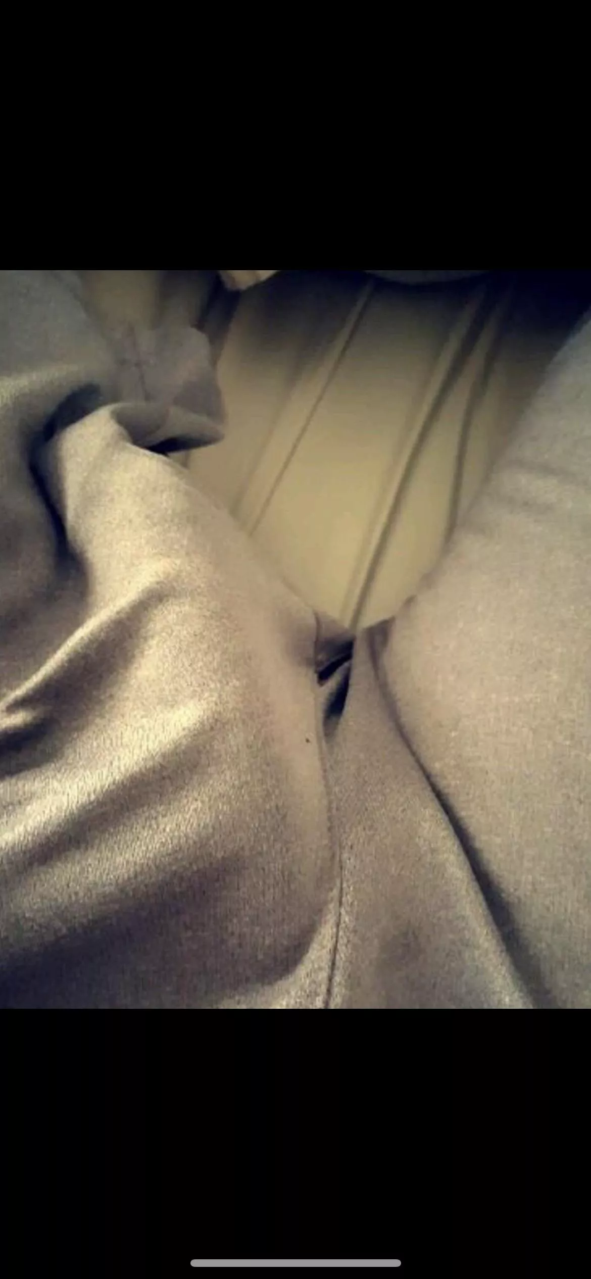 Being 7” soft I never wear boxers in public😈 the looks while getting a pedicure are my favorite👀🍆