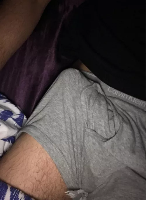 Calvin’s <<< Tommy’s