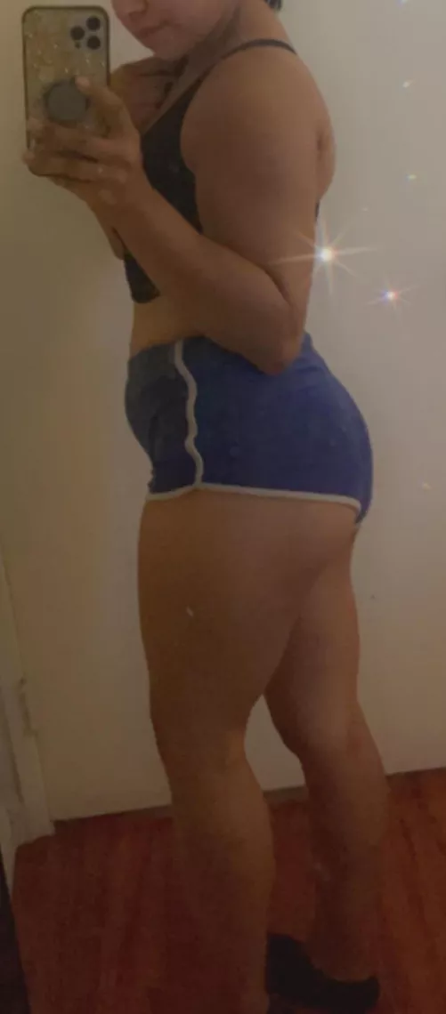 Cheated on my wife and she wants me to post here as revenge and have me read what the guys would do to her.Fml guys please don't message. She's 32f latina. She gets to read it all and makes me reply her answers.