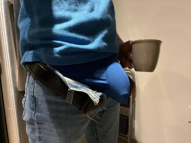 Coffee and bulge to start my Monday