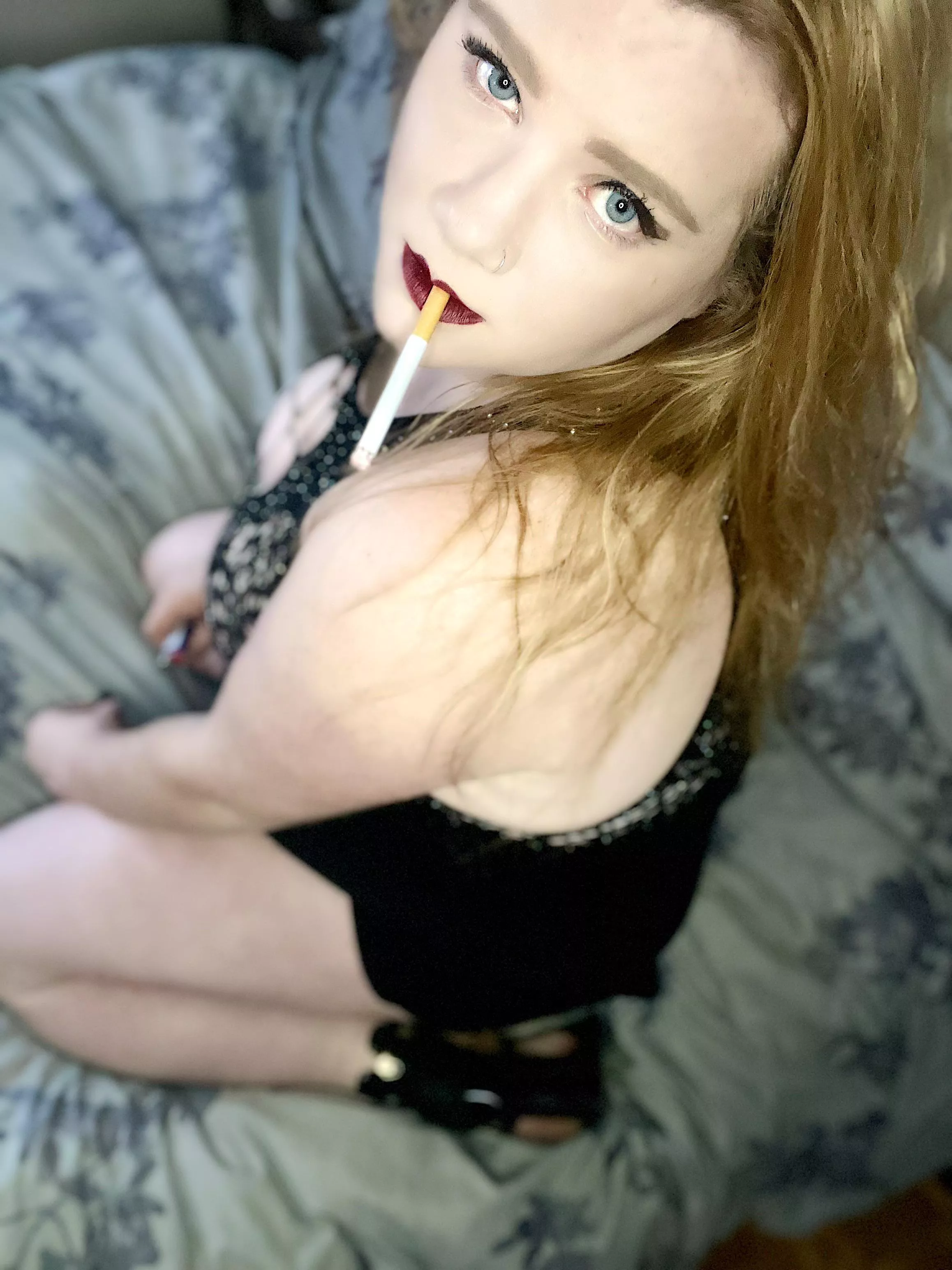 Come light me up baby 😈