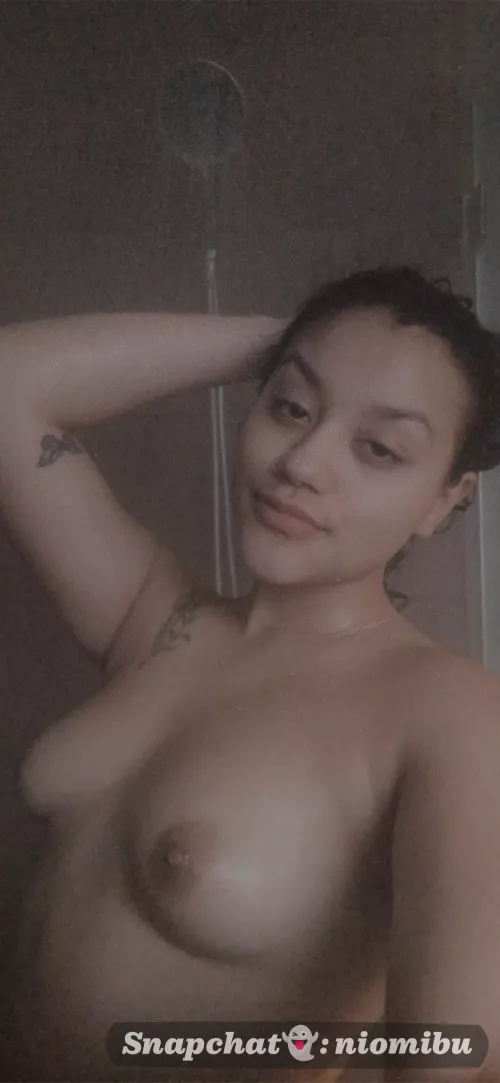 Cum play with me!🥺🥺