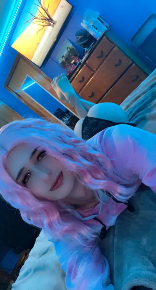 do any doms still expose sissies? kik:secretsissy__20