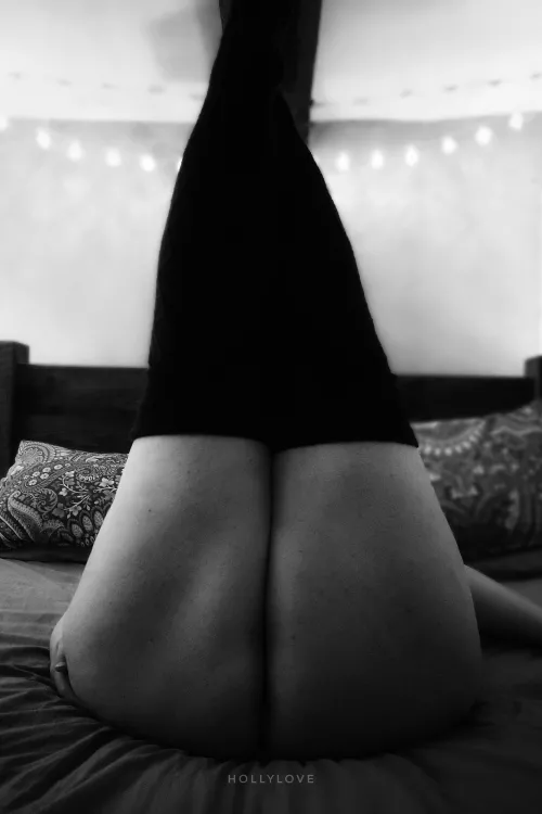 Finally found so thigh highs that fit my thick thighs