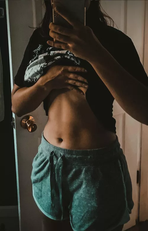 Finally starting to see some ab definition 🥲