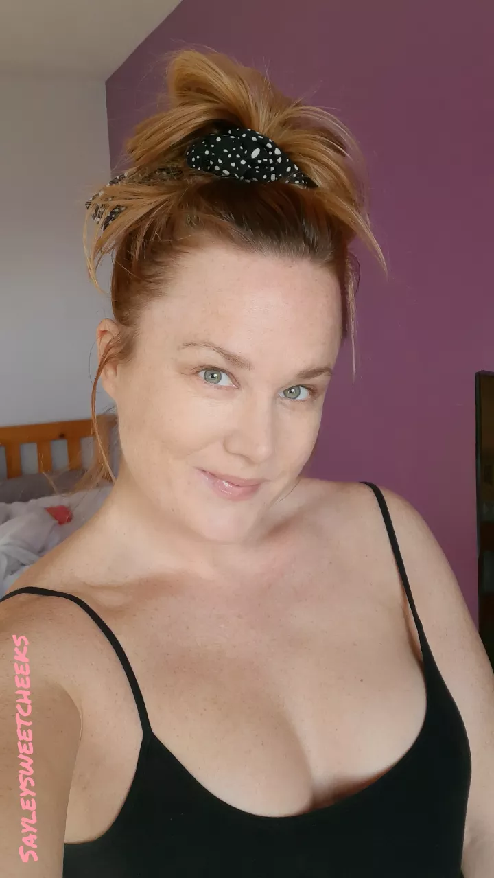 Happy Monday gorgeous people, I hope you have a great start to the week