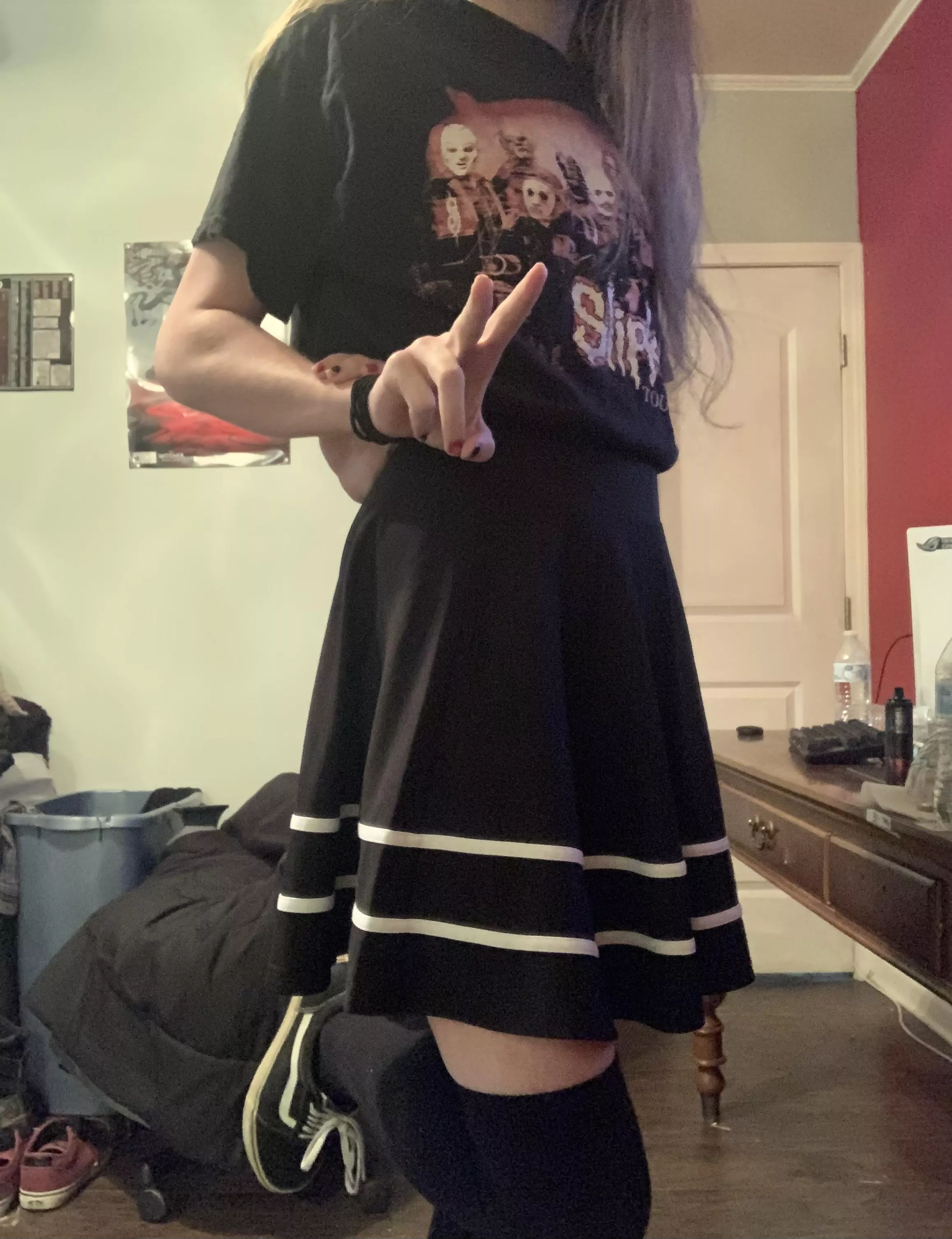 Hello currently seeking validation 😅😭