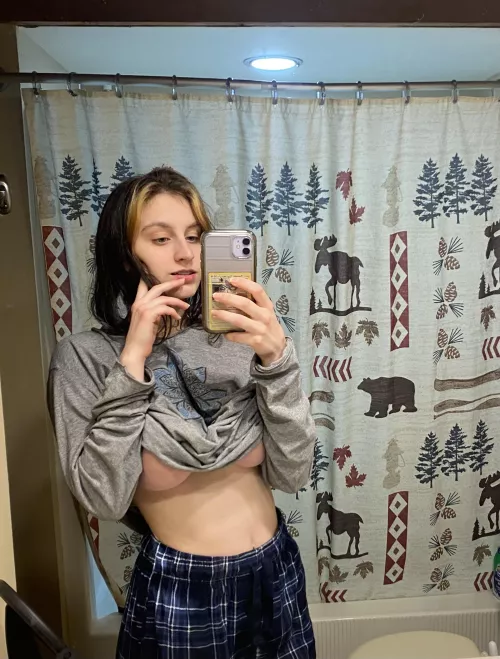 🖤 hope you like bratty teens w/ braces 🖤