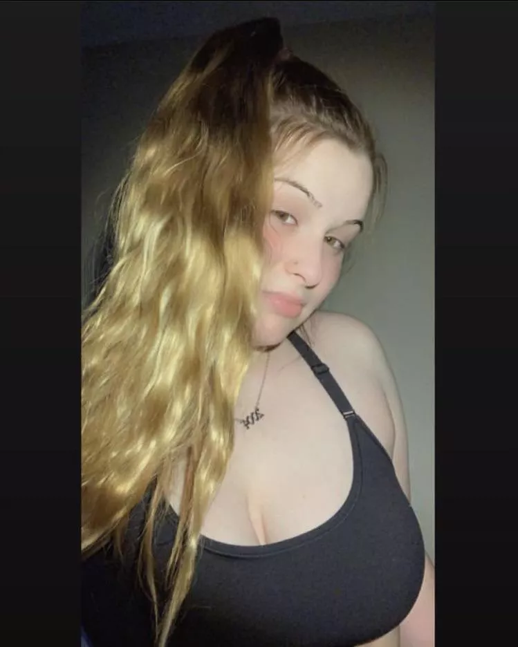 I can be your pretty girl